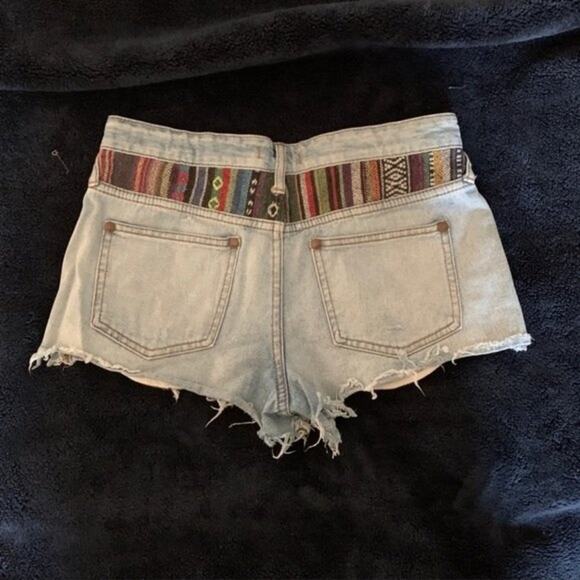 Free People Boho Sarape Denim Shorts Size 27 - Picture 7 of 7